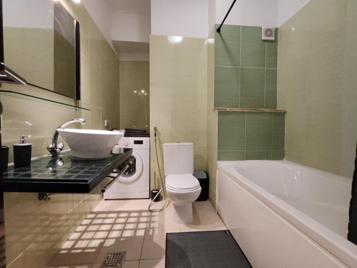 Unirii Sky Central Suite Bukarest Eksteriør billede